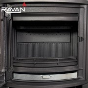 Чугунная печь камин Ravan Deluxe 14 кВт на дровах.